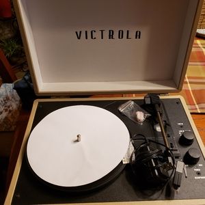 Victoria Record Player